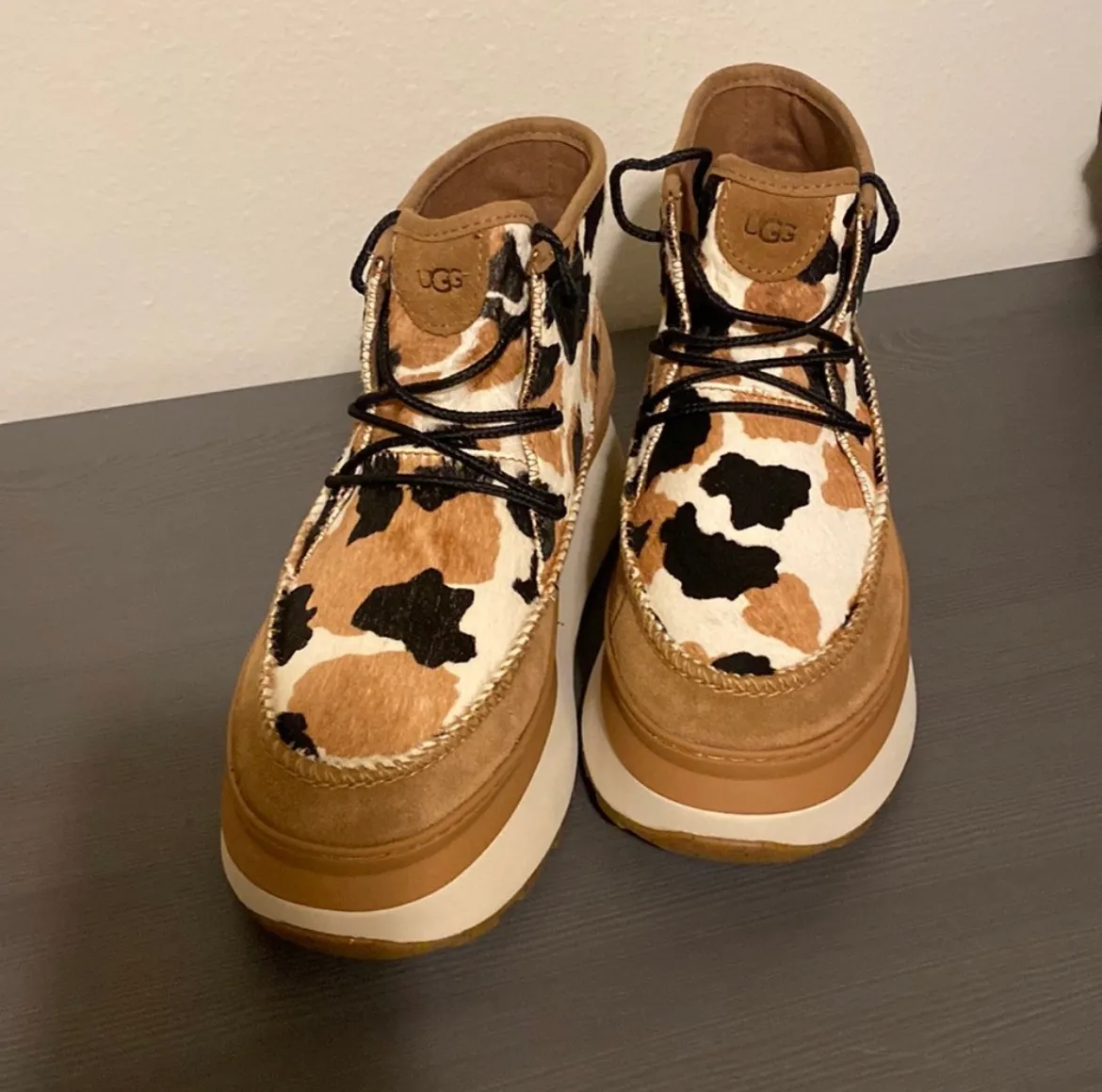 UGG MARIN Cow Printed Platform Boots - Image 7