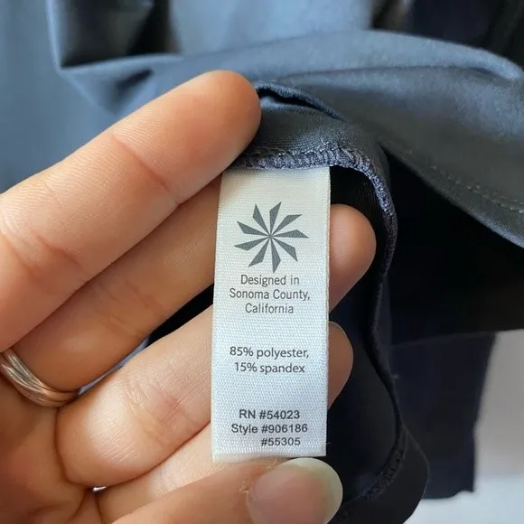 ATHLETA Malibu Half Zip Active Hike Jacket Pullover in Grey/Red Sz Medium - Image 13