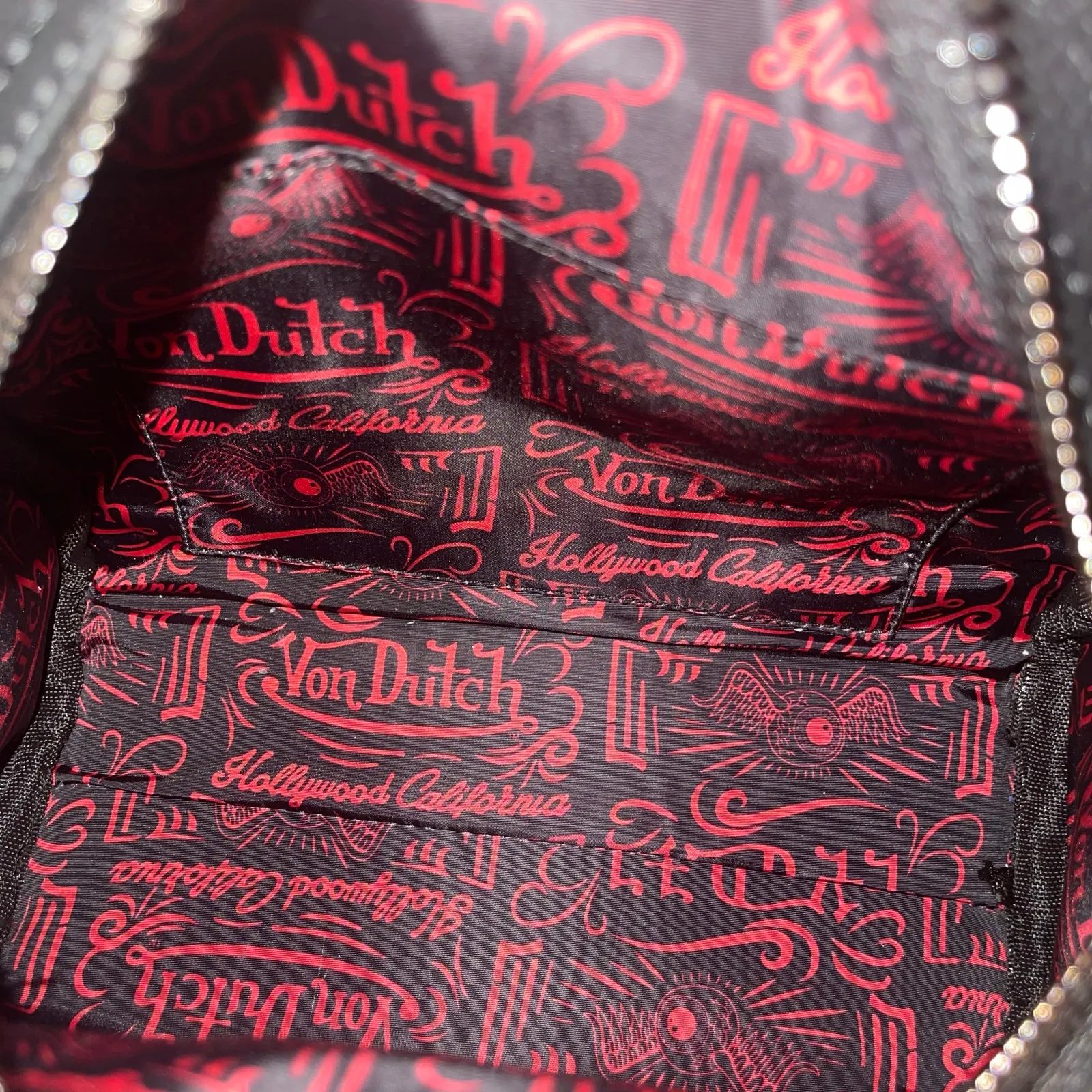 Von Dutch Crossbody Bowling Bag Flying Eye Black Red Two Tone Y2K New With Tags - Image 7