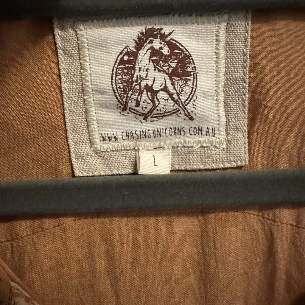Chasing Unicorns Til the Morning Comes Blouse Brown Size L - Image 6