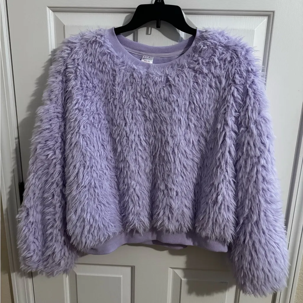 No Boundaries Yeti Faux Fur Purple Crew Neck Crop Plus 3X XXXL 21 Juniors - Image 2