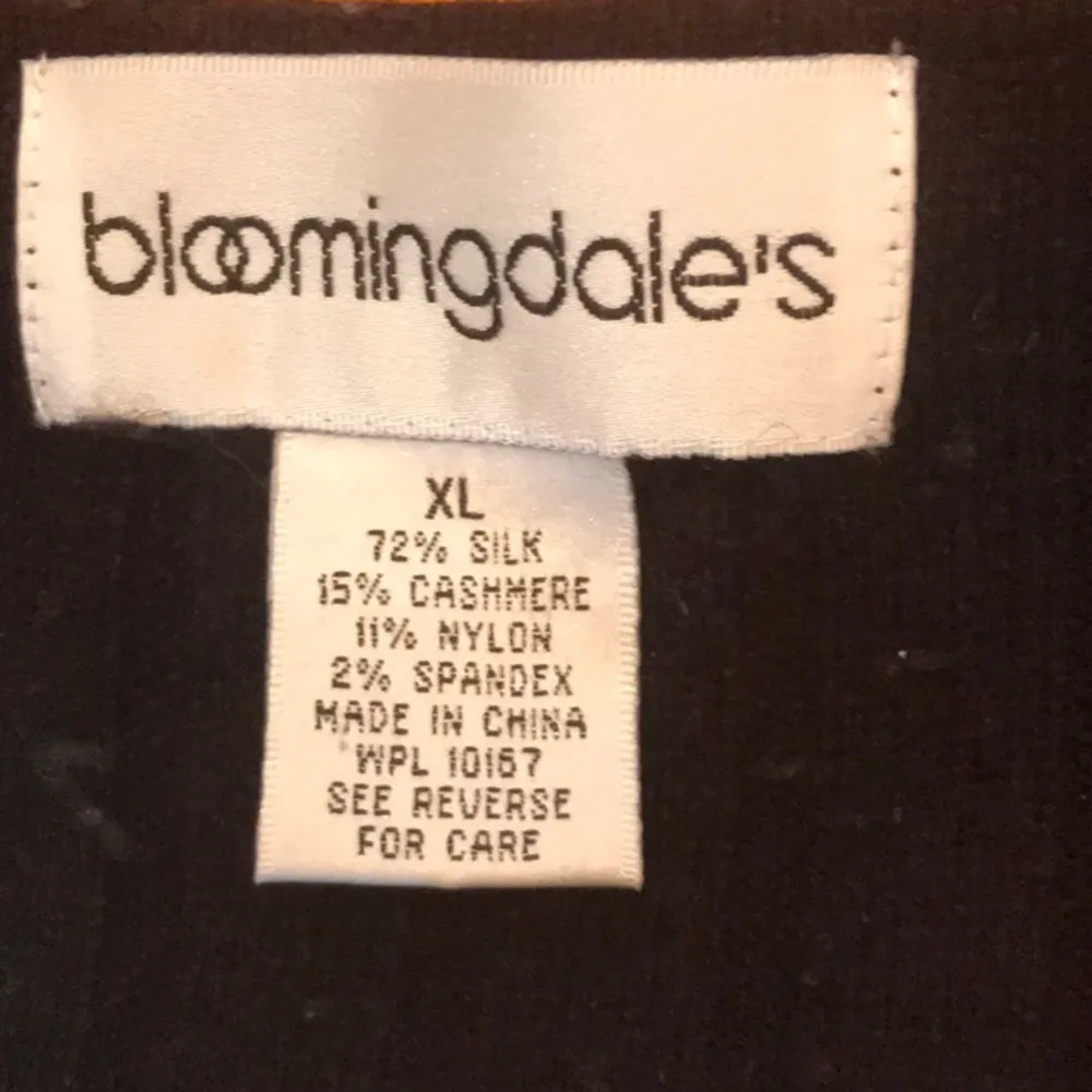 Bloomingdales sweater Black Size XL - Image 6