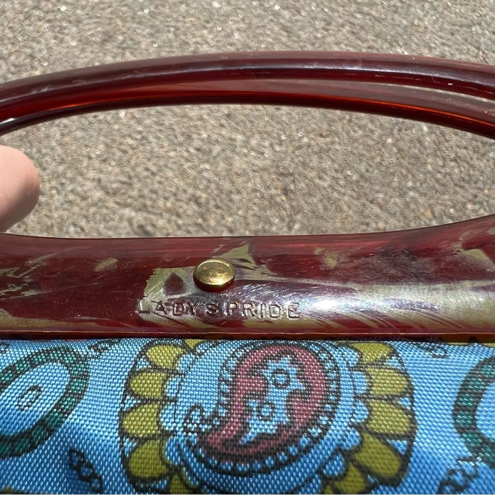 Vintage 60s Lady’s Pride blue paisley convertible handbag - Image 5