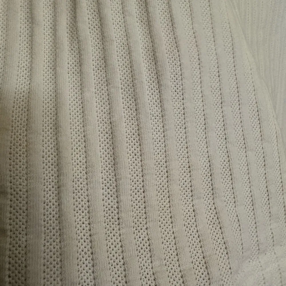 Jones New York White Textured Top - Image 4