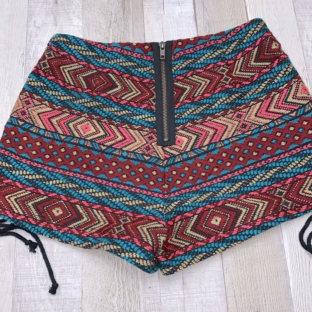 Ecote boho shorts size 4 - Image 6
