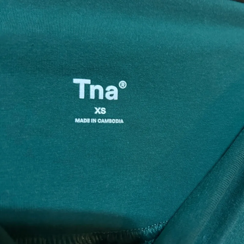 TNA flare pants Size XS - Image 3