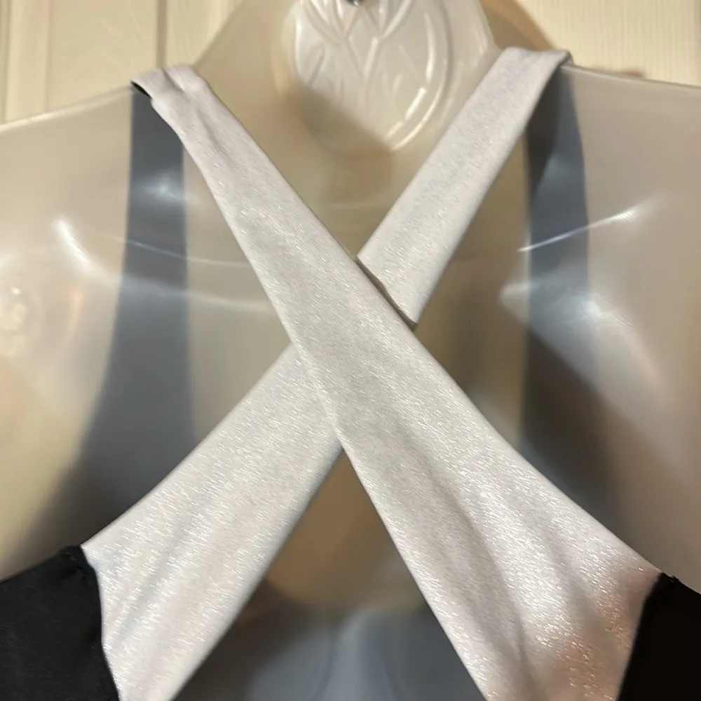 Victoria's Secret Sport Black and Silver Halter Top Racerback Sports Bra M - Image 9