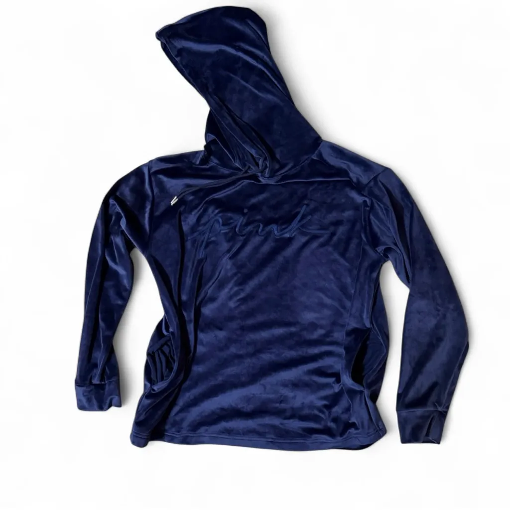 NWT PINK Victoria’s Secret Velvet Hoodie Size Medium(M) - Image 3