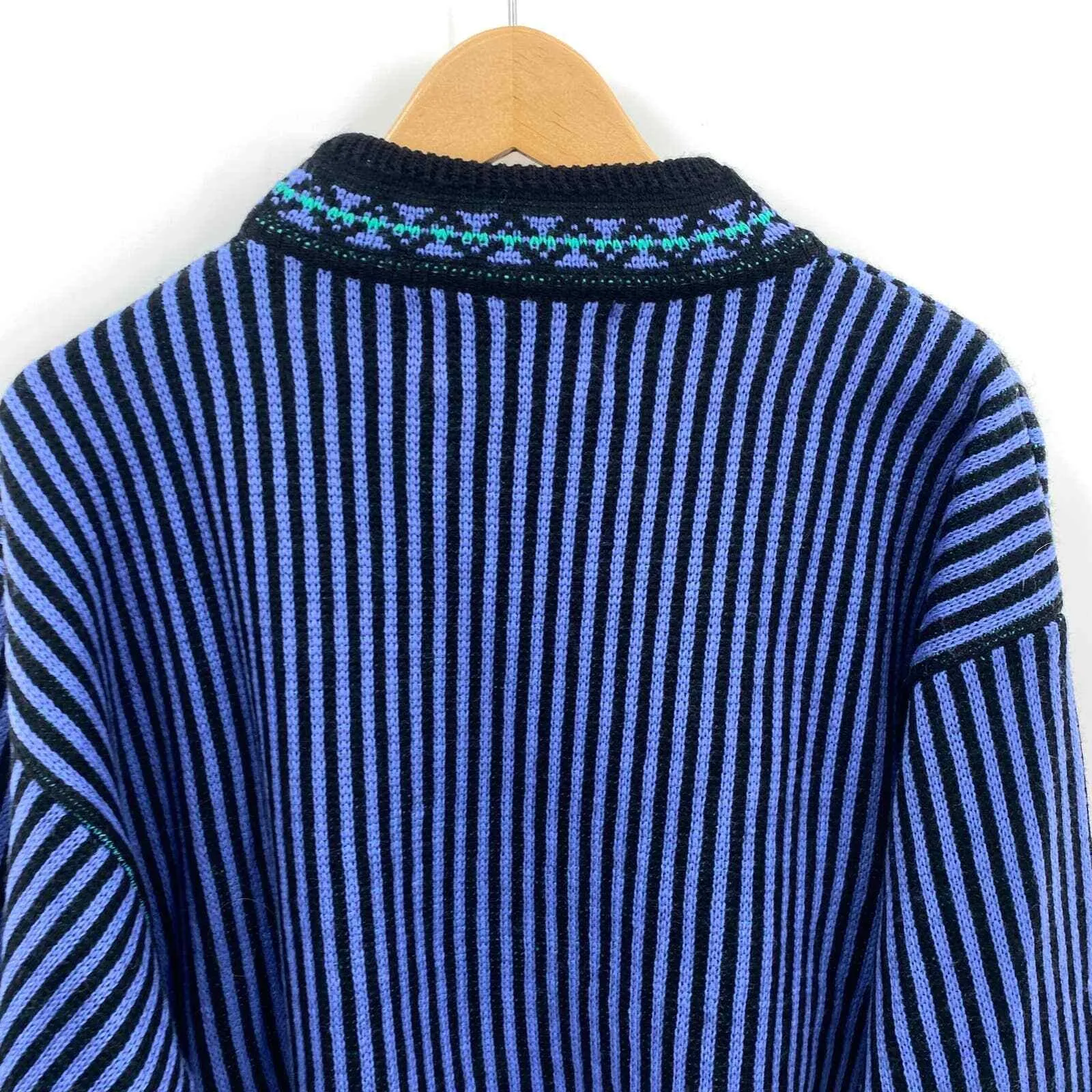 Snuggler Ski Wear Sweater Womens Large Purple Black Stripe Wool Acrylic Vintage - Image 6