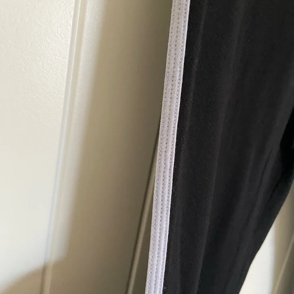 NWOT Live Love Dream women’s black white stripe‎ leggings large - Image 2