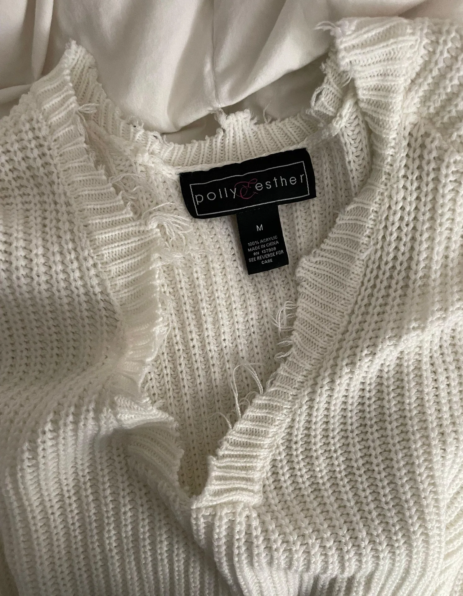 Sweater Size M - Image 4