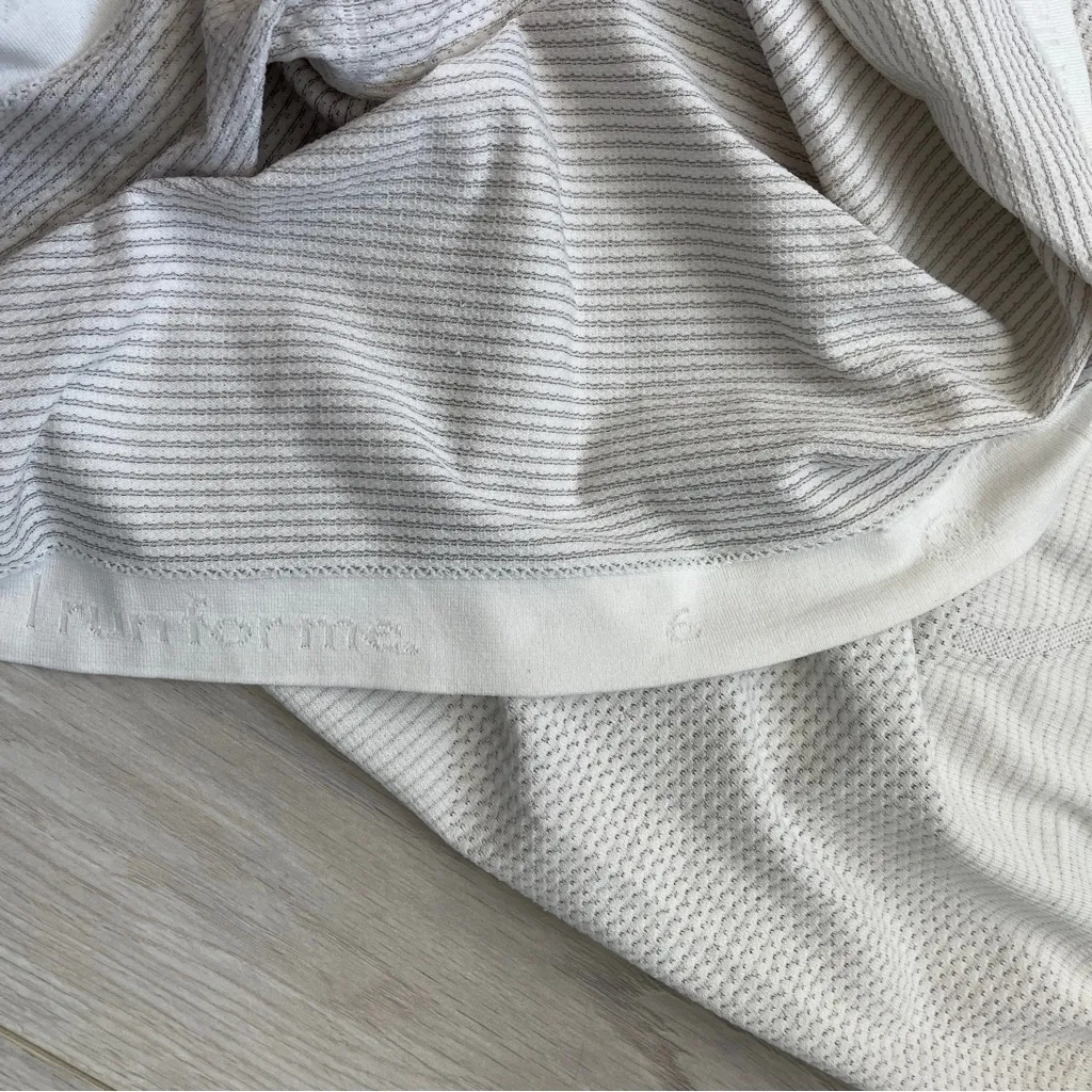 Lululemon Swiftly Tank Top White (size 6) racerback workout running activewear - Image 2