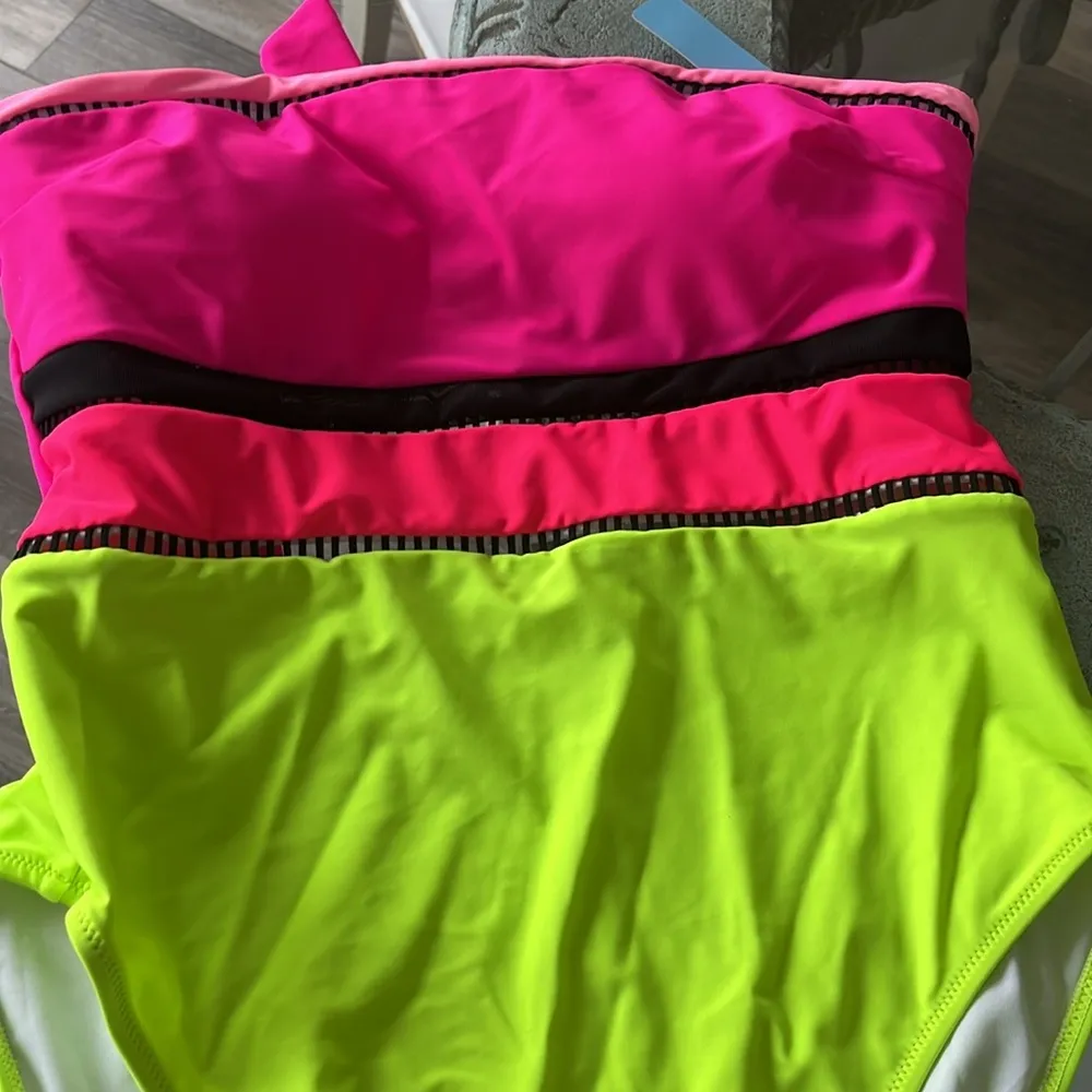 Popvil neon pink one piece swimsuit NWT size XL swim beach vacation bright - Image 6