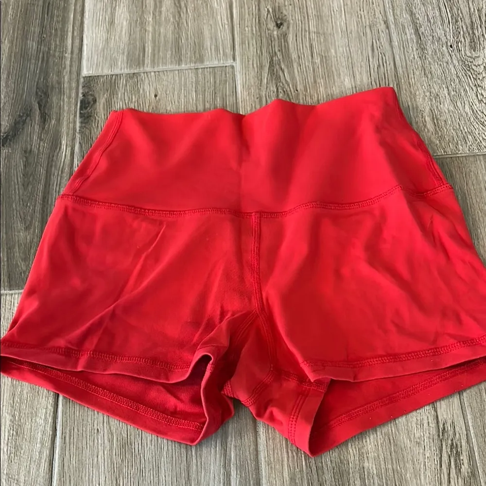 Savage barbell booty shorts Red - Image 2