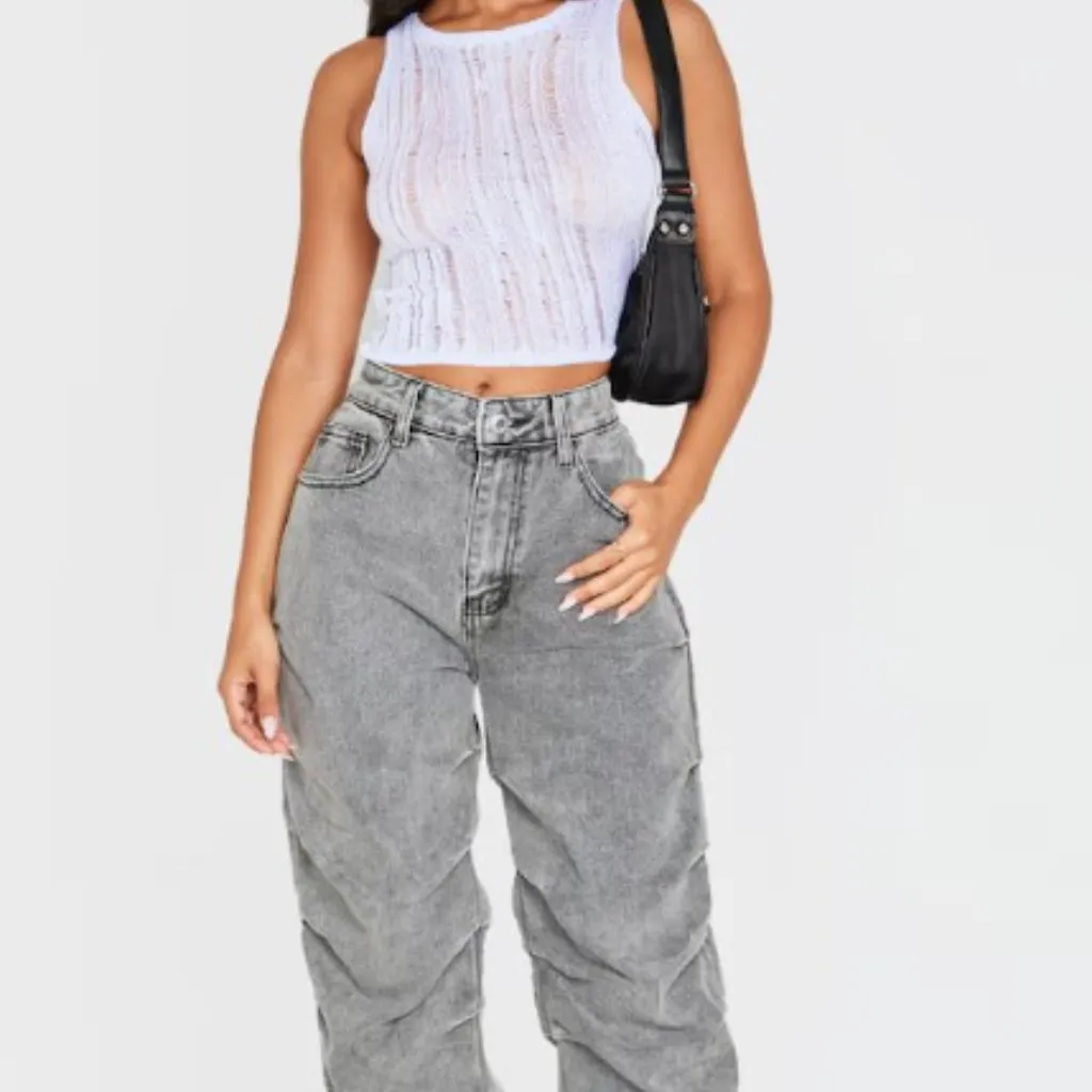 NWT - PLT Washed Grey Ruched Straight Leg Denim Jeans - Size 6 - Image 5