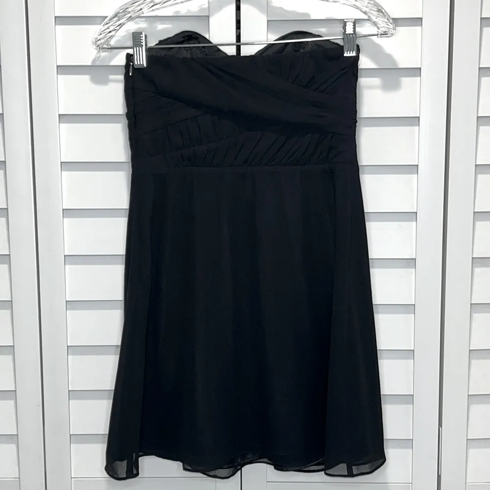 Imperfect NWT  black party dress sweetheart neckline flowy mesh overlay - Image 2