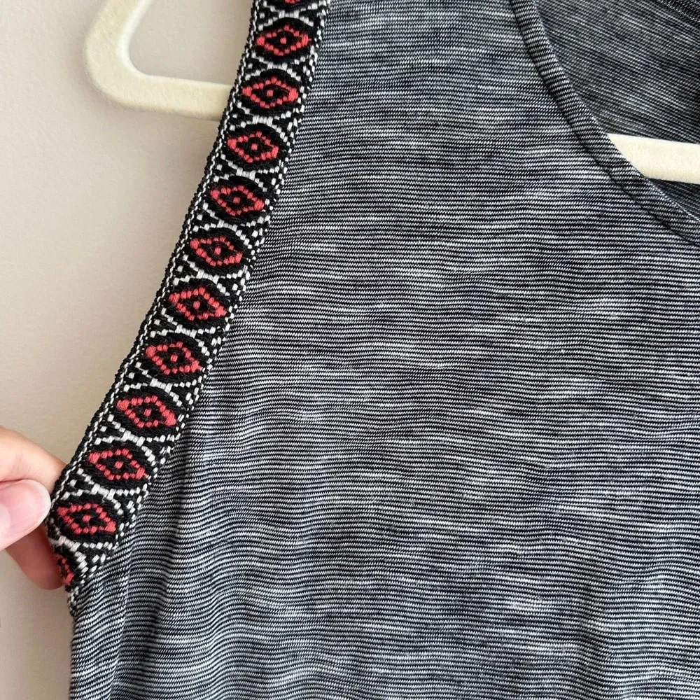 W5 Black and White Marble Striped Tank Top with Aztec Print Shoulders, Size Med - Image 7