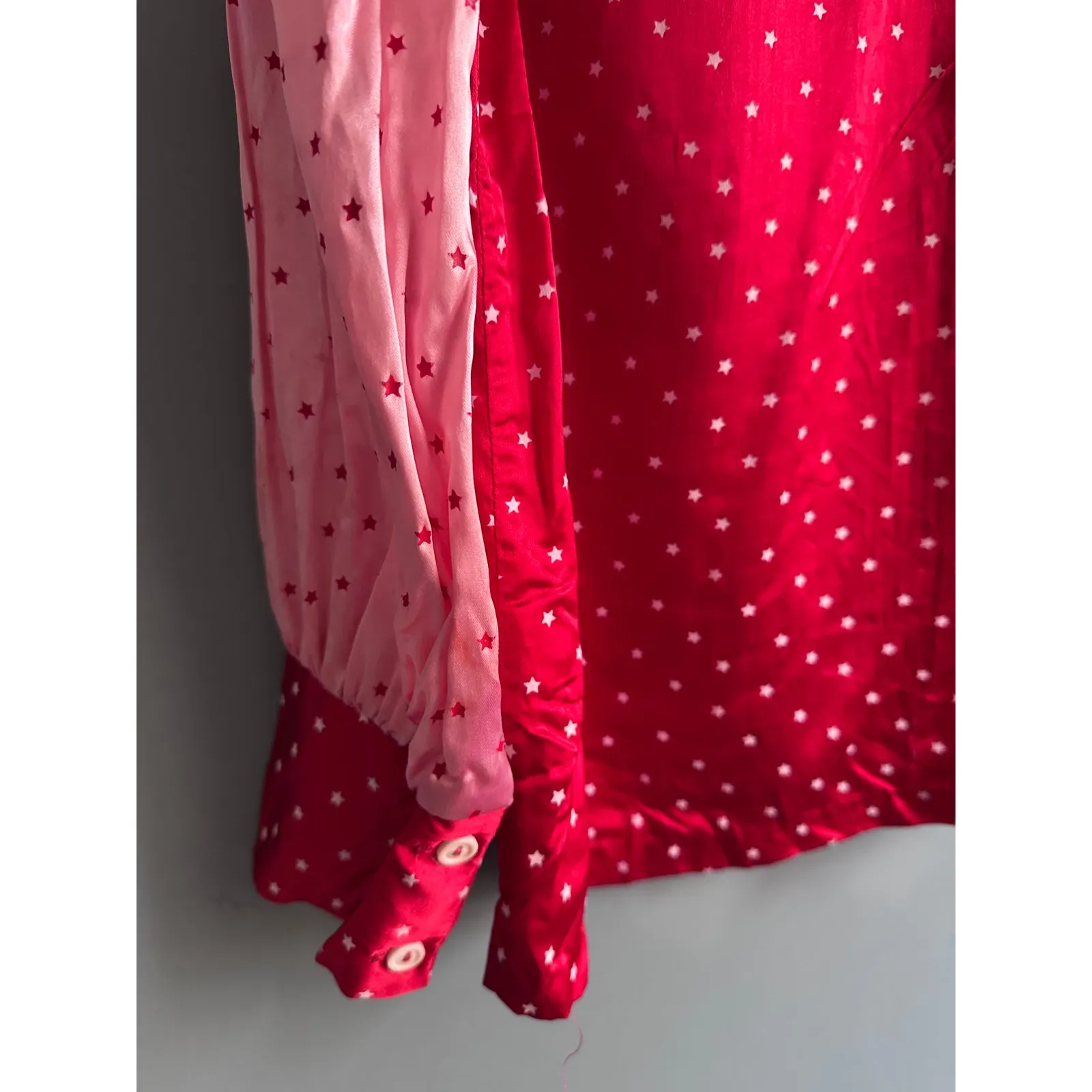 Vintage 50s Pink and Red Heart Satin Button Down Long Sleeve Blouse Size M - Image 5