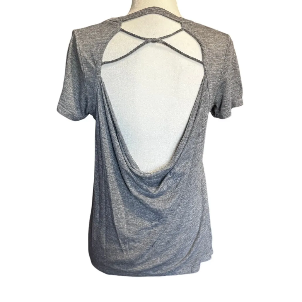 Chaser Heart Graphic Backless Open Back Tee Size M - Image 2