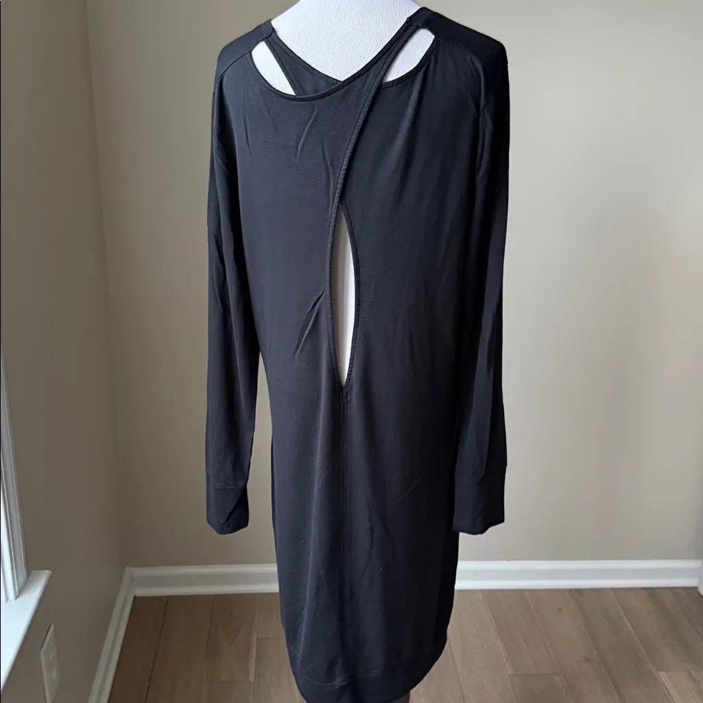Athleta Nirvana Go-To Long Sleeve Dress - Image 4