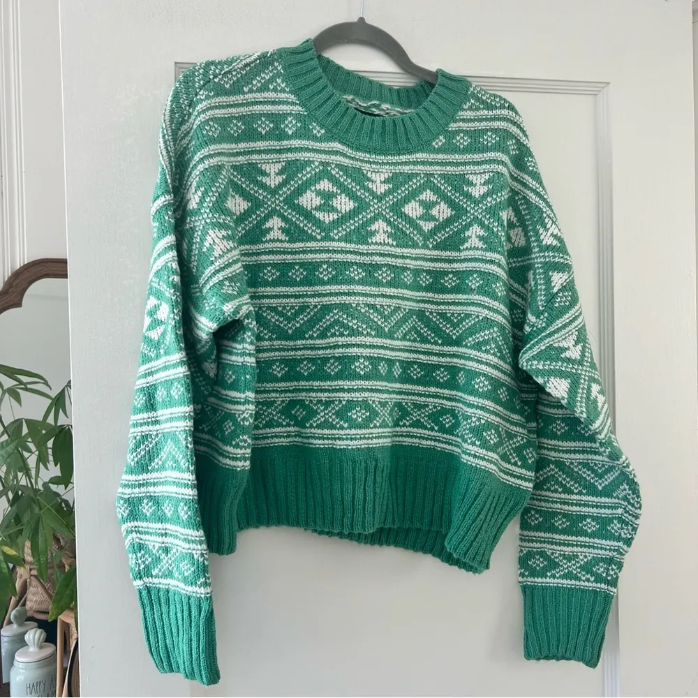 Green AEO Green White Fairisle Snowdrift Crewneck Sweater XSmall - Image 2