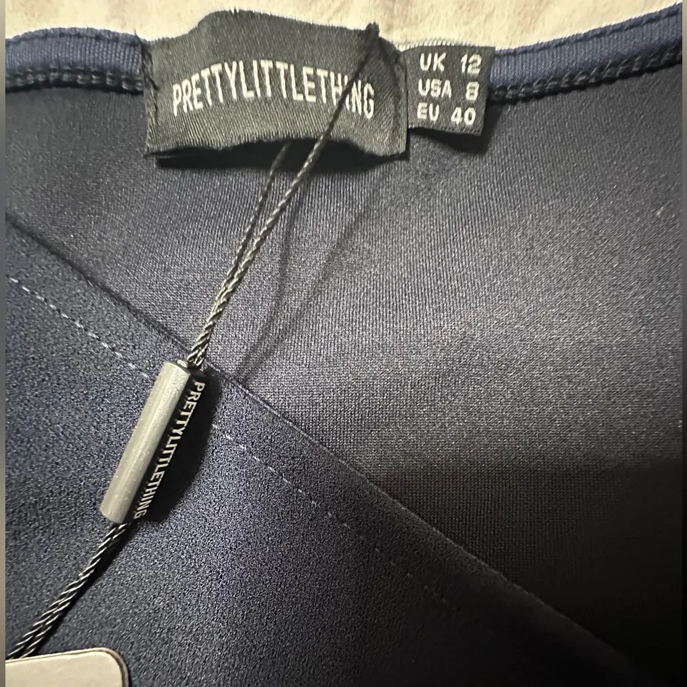 NWT s Navy Asymmetric Neck Pleated Wrap Midi Dress size 8 - Image 6