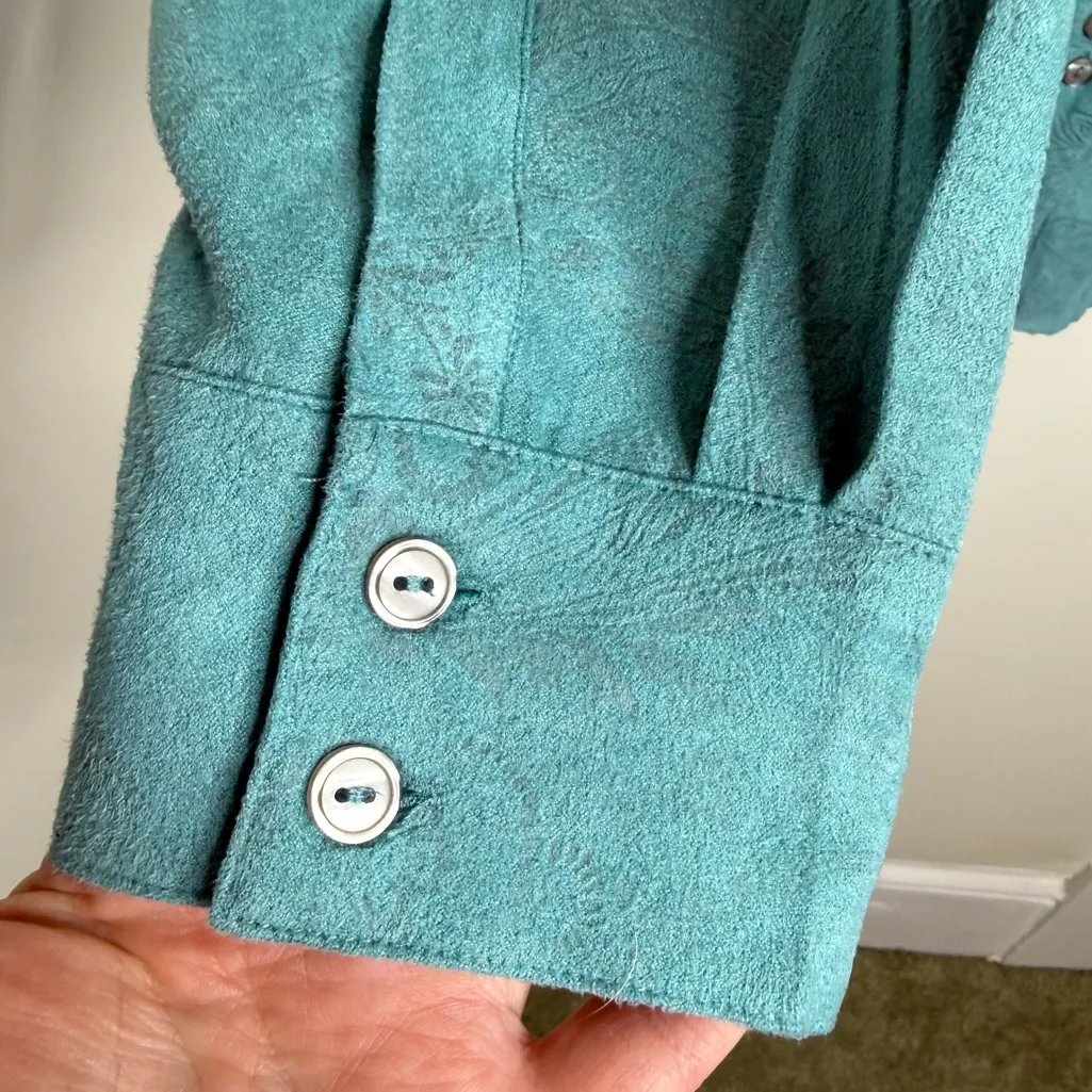 Lemon Grass Woman Button Down Shirt Faux Suede Size 2X Paisley V Neck Blue - Image 5