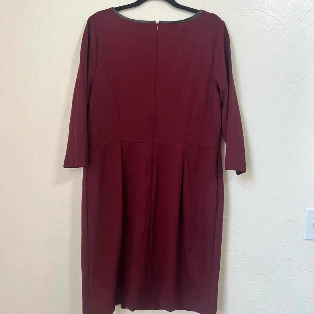 Talbots maroon 2/3 sleeve dress with black faux leather trim size 16P - Image 7