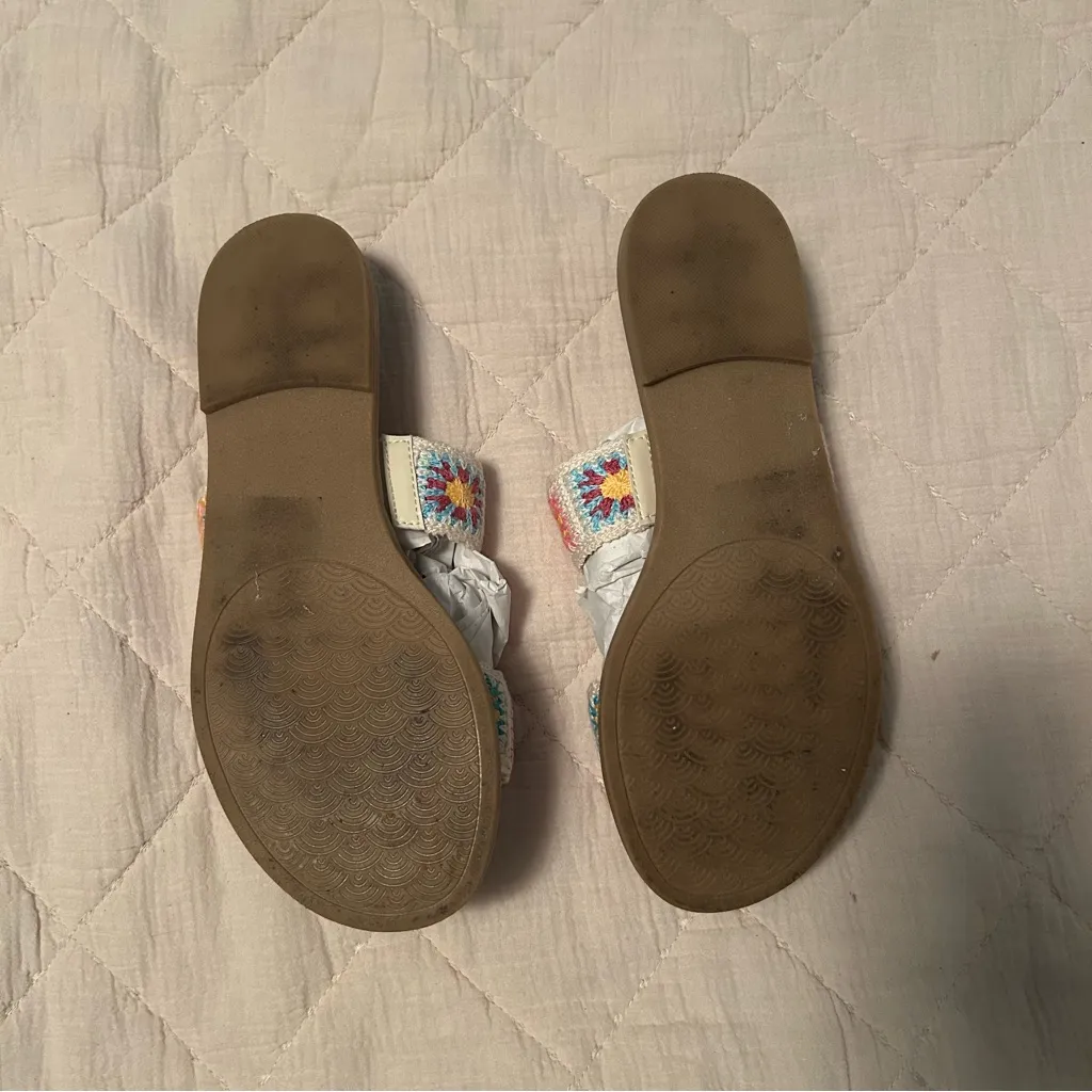 Crochet Slide Sandals - Image 3