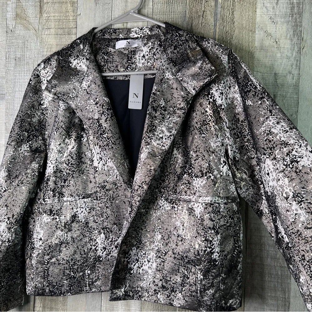 Natori Size Medium Metallic Jacquard Silver/Gold Open Front Jacket/Eveni… Silver - Image 2