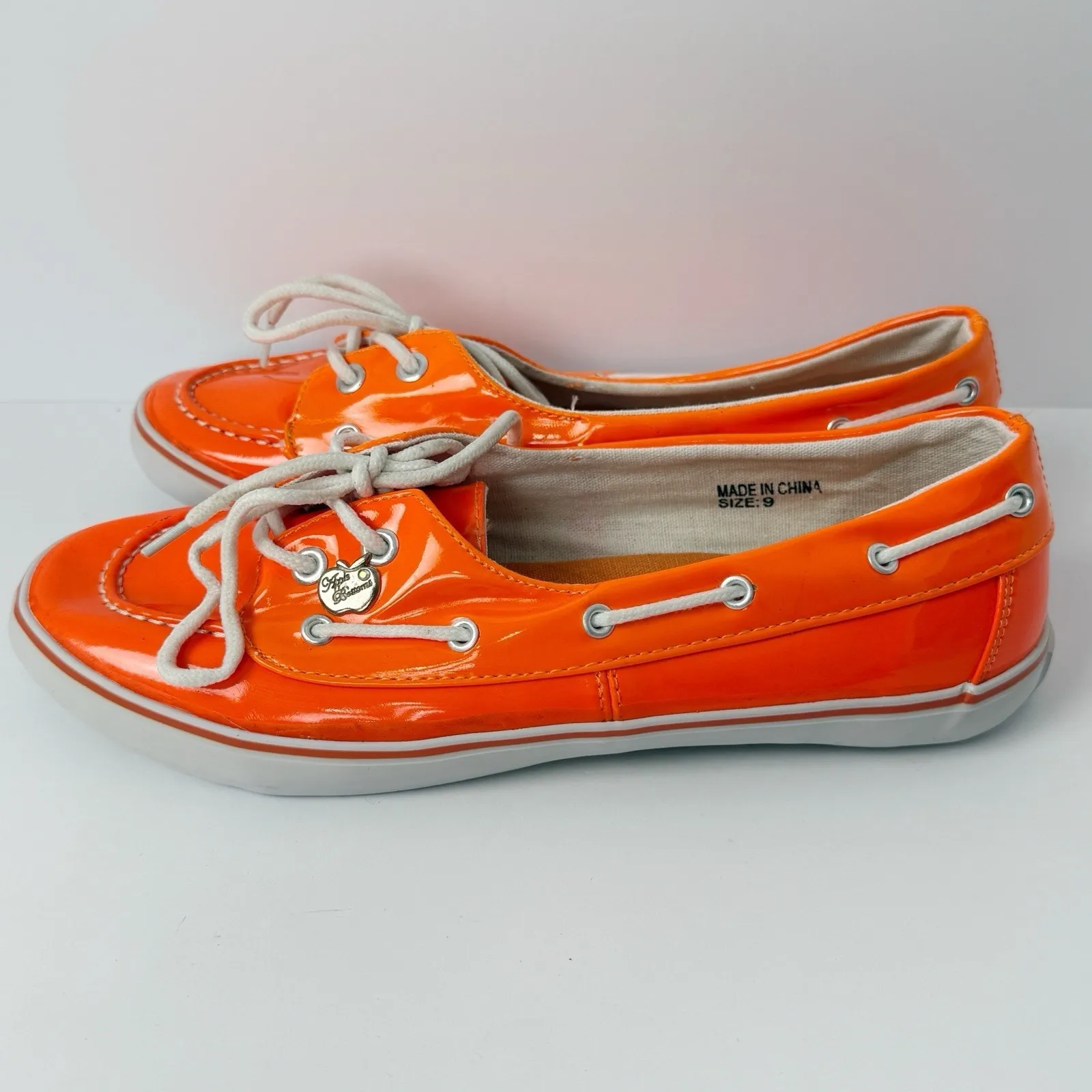 Apple Bottoms Women's Orange Patent Boat Shoes Size 9 — 2000s Y2K Vintage - Image 3