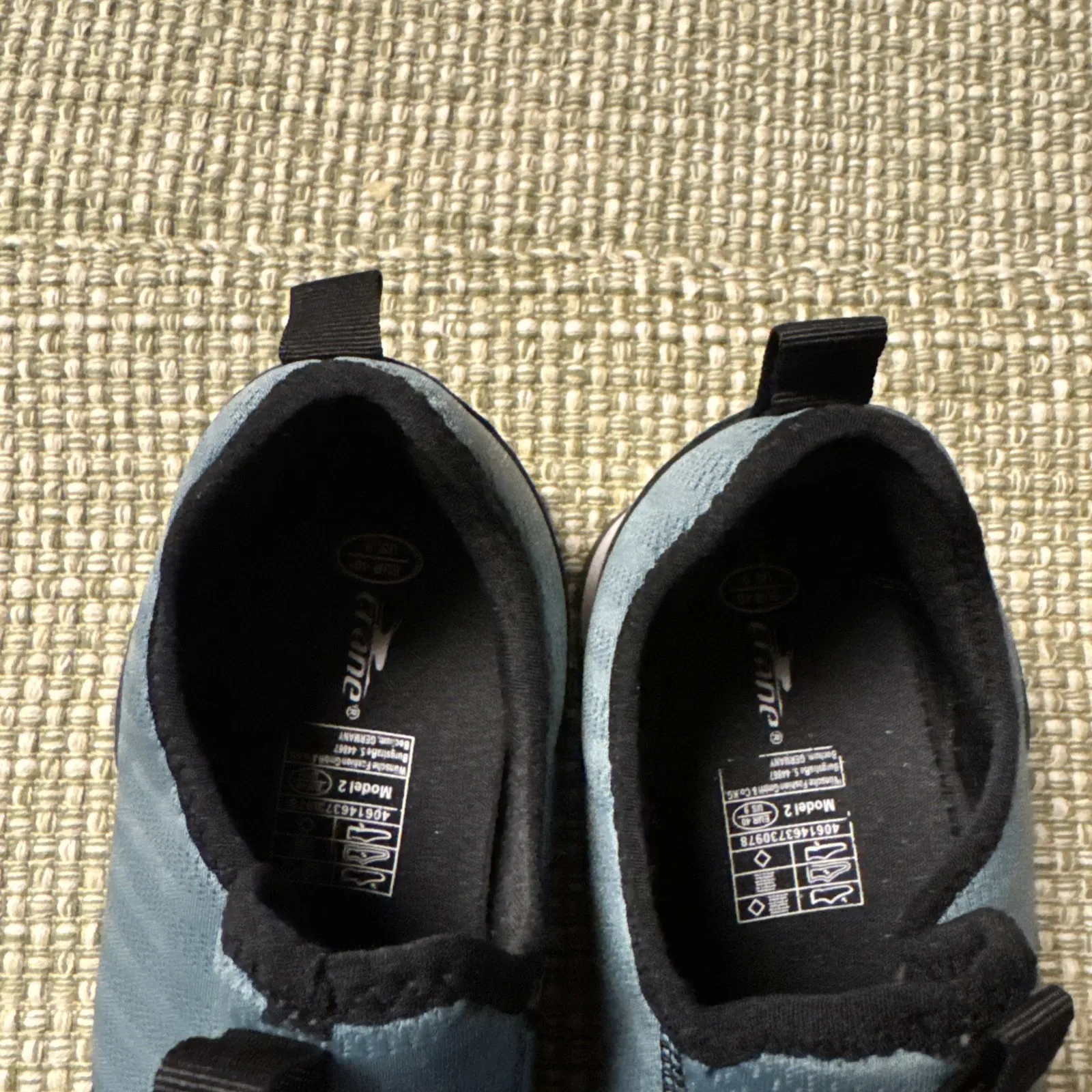 Crane Women Sz 9 Memory Foam Slip-in Walking Shoes Blue Multi‎ New - Image 2