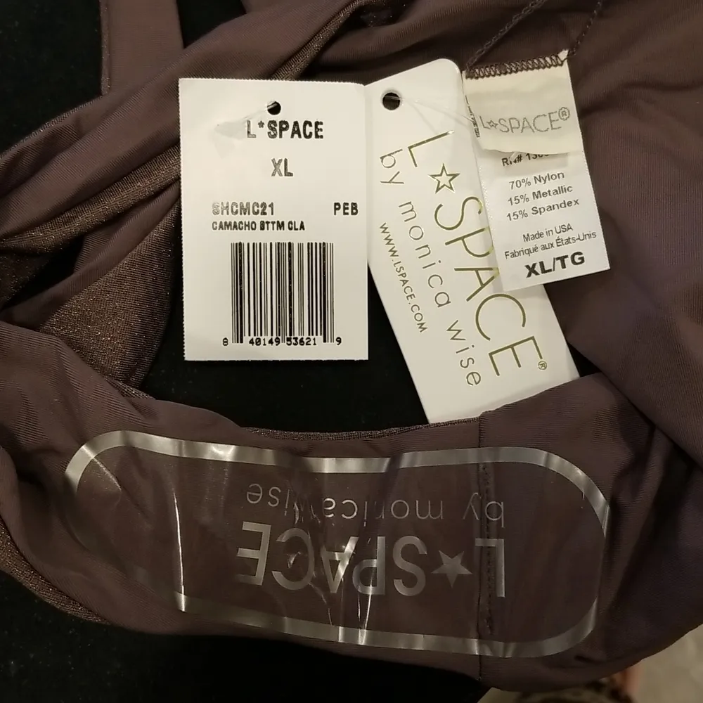 💕L*SPACE Shimmer Missy Bikini Top (Medium) + Shimmer Camacho Bikini Bottom (XL) - Image 15