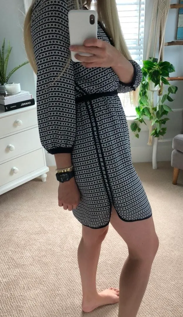 Banana Republic Dress - Image 4