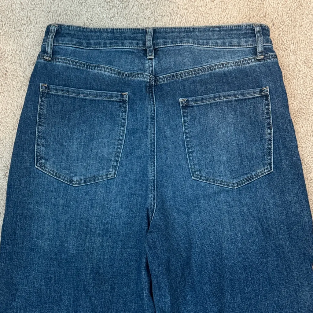 Chico's High Rise Wide Leg Stretch Classic Fit Denim Jeans Women's 10 - Image 4