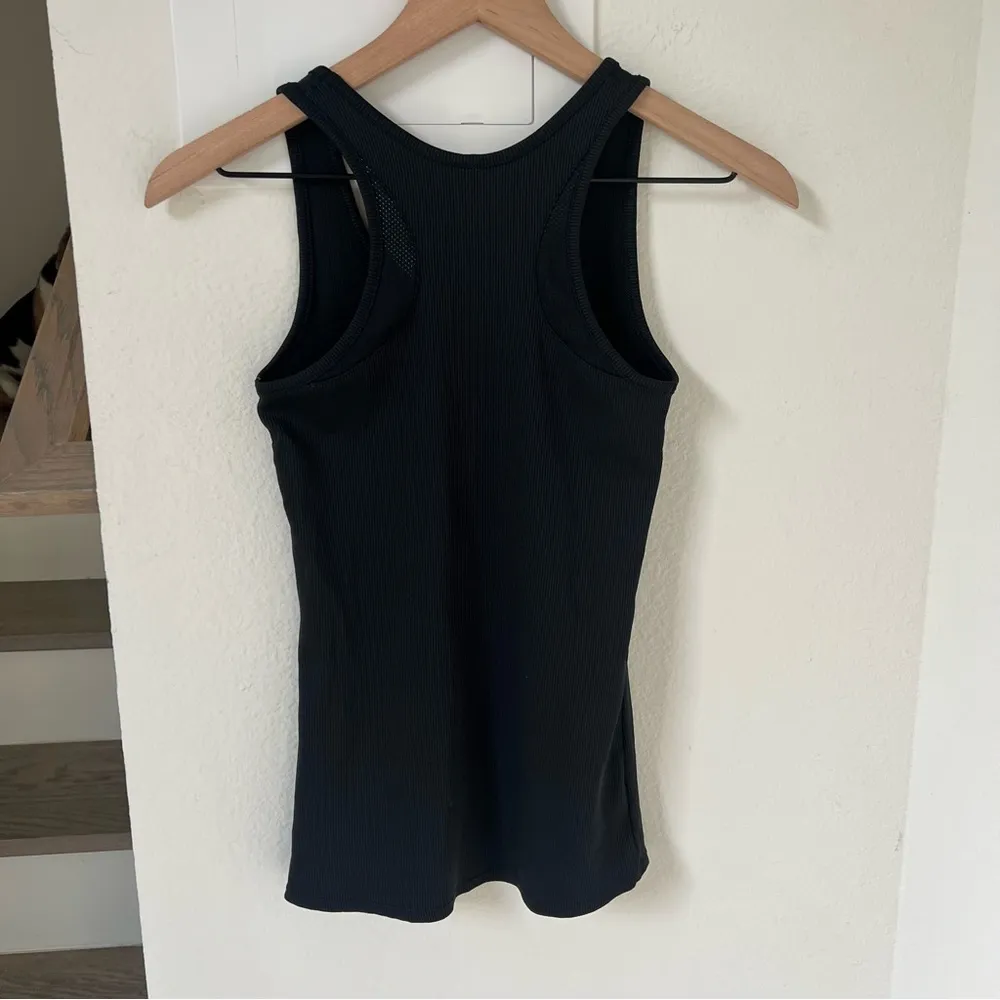 Under Armour Heatgear Ribbed Racerback Tank Top in Black - Image 5