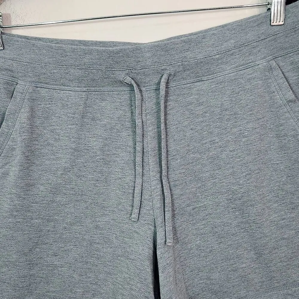 32 Degrees Light Blue Knit Shorts Size Medium Blue Activewear Shorts - Image 2