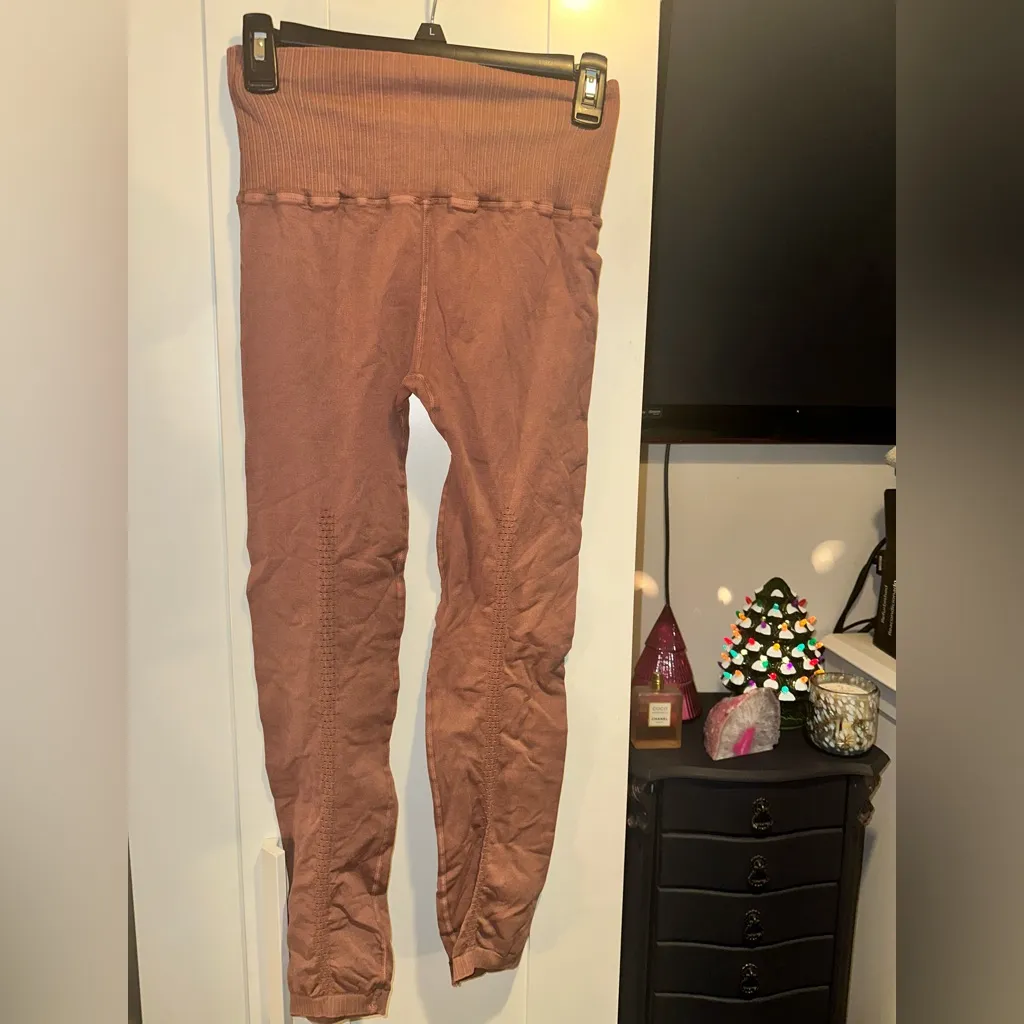 NWOT Free People Movement x Hatch Good Karma Legging In Chocolate Brown Size undefined - Image 5
