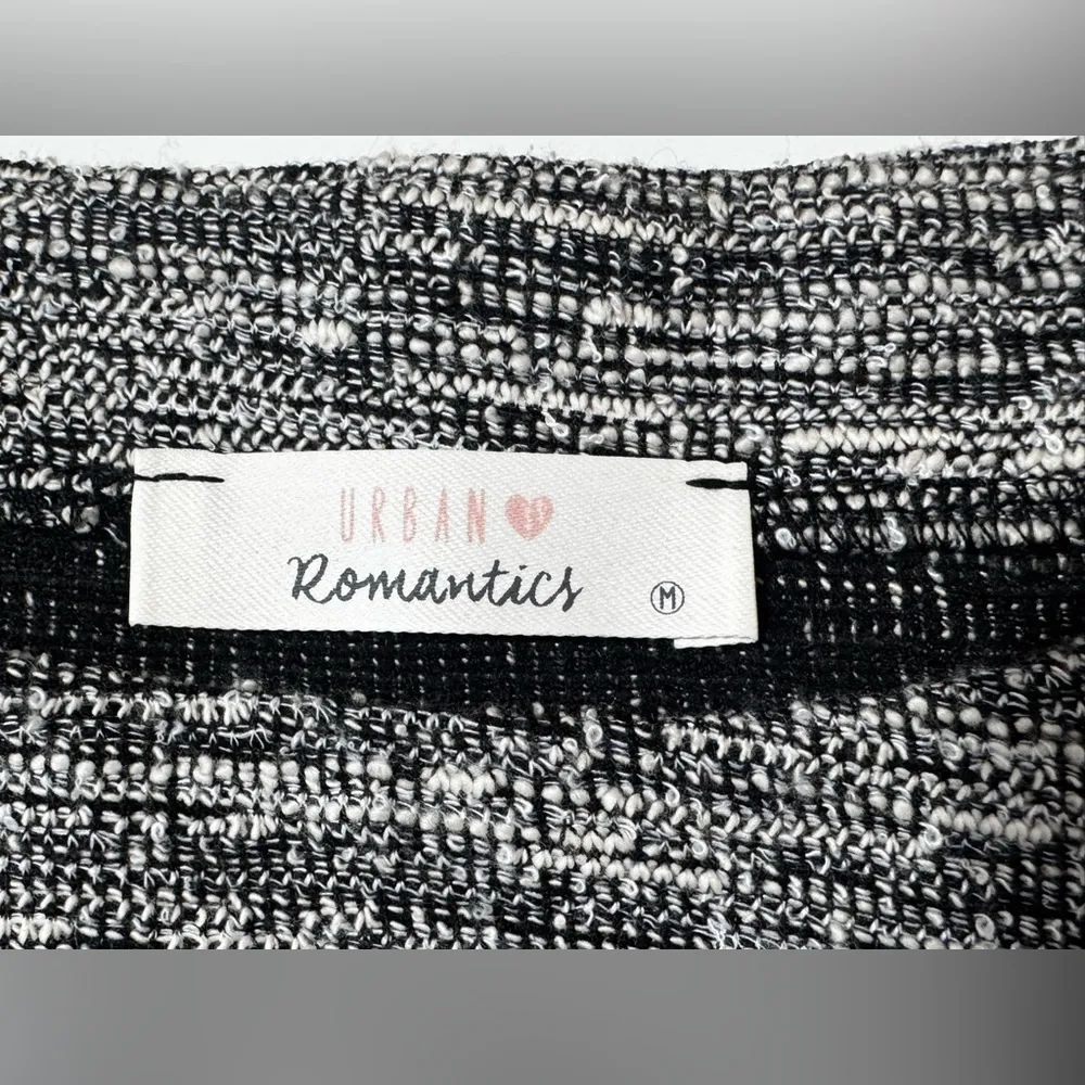 URBAN Romantics Heathered Black and white Sweater with Button Accents 🤍🖤 - Image 4