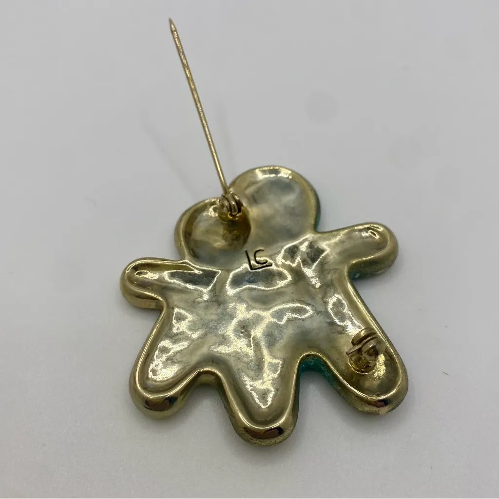 Vintage Liz Claiborne Beaded Gingerbread Men Brooch with Red Enamel Hearts Gold - Image 4