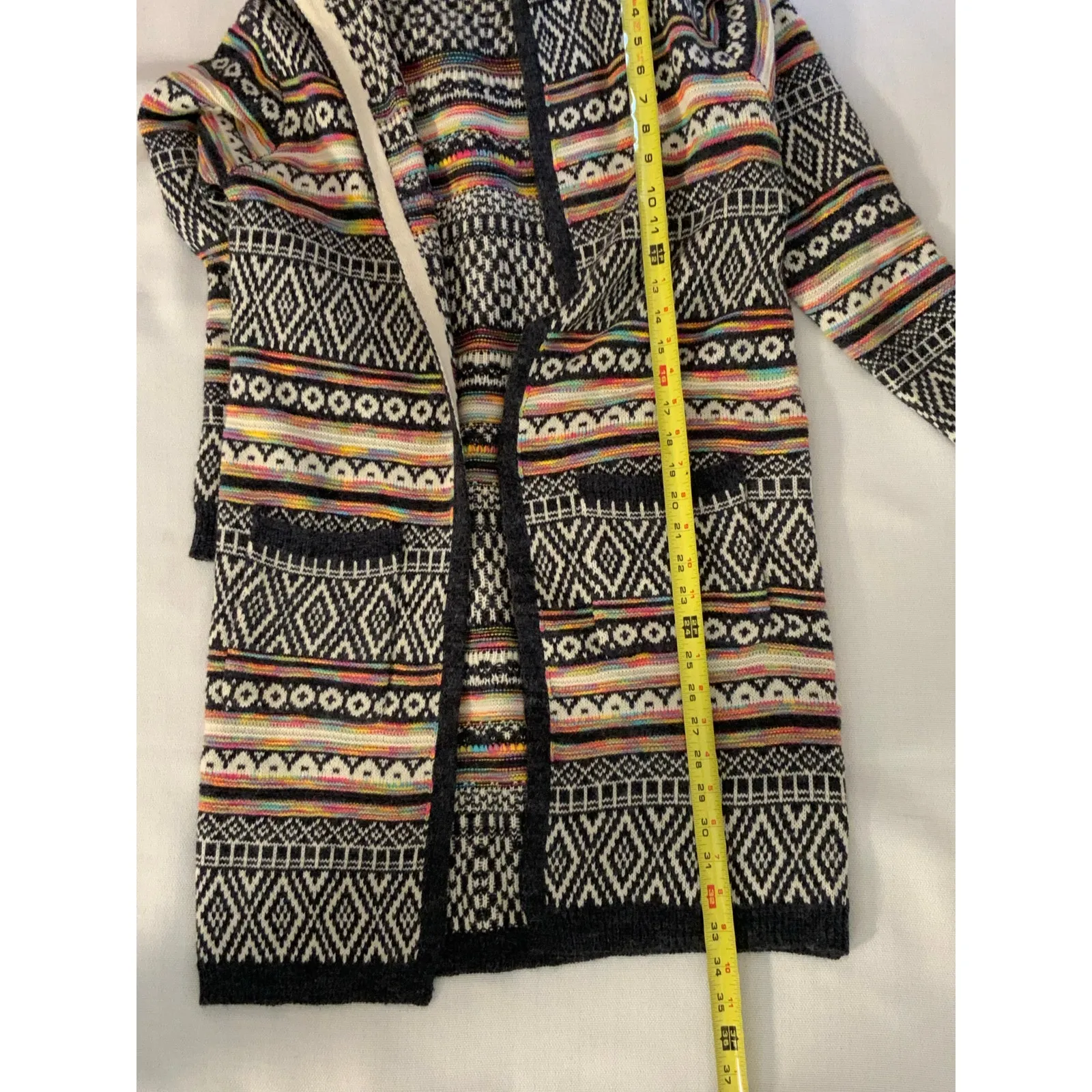 Monteau Open‎ Front Cardigan Size small - Image 5