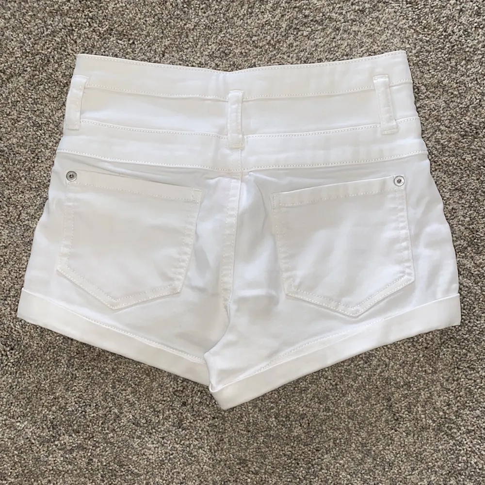 White High-Waisted Shorts - Image 2