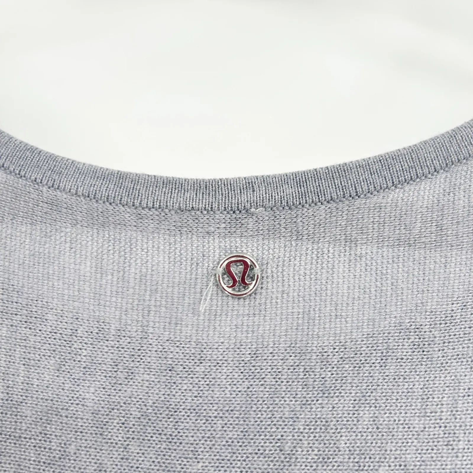 Lululemon  Womens Dance Yoga Lounge Enlightened Pullover Lightweight Sweater Gray - Image 6