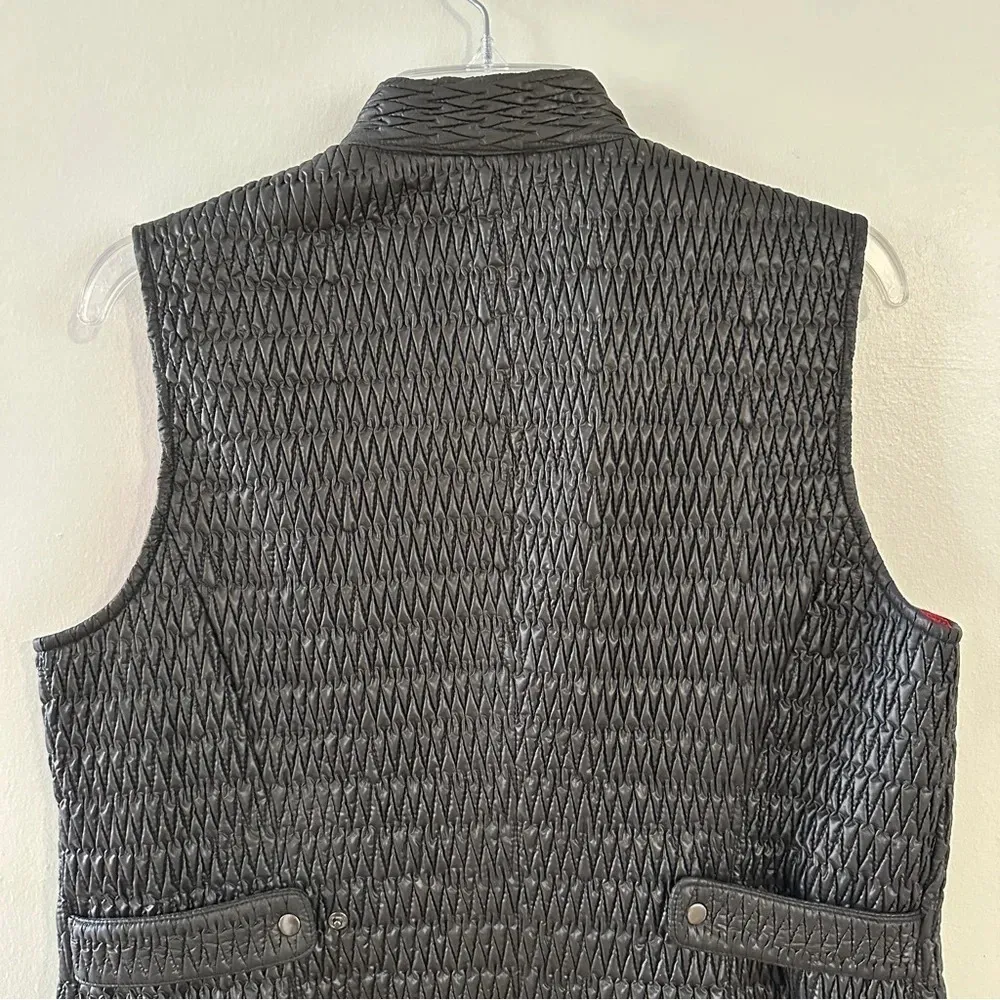 Madison Hill New York Quilted Vest Jacket Sz LargeBlack Red Satin Lining Pockets Black - Image 8