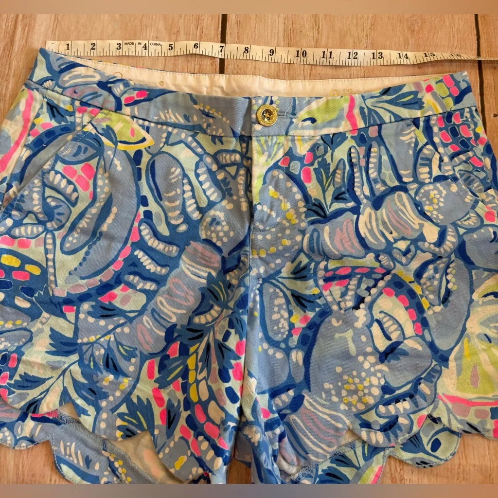 Lilly Pulitzer  Buttercup Stretch Scallop Hem Shorts Size 8 - Image 2