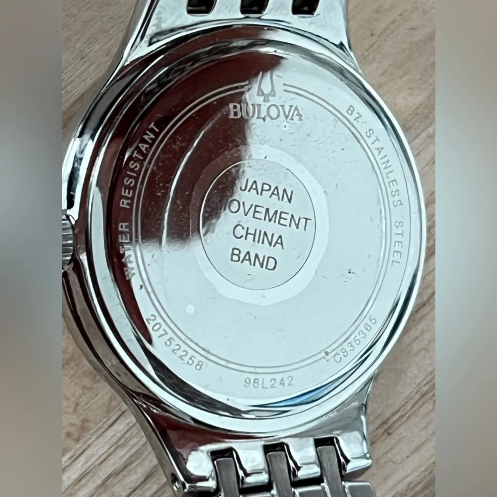 Bulova Swarovski Crystal Ladies Watch Mother of Pearl Face Gorgeous New w/o Tags - Image 12