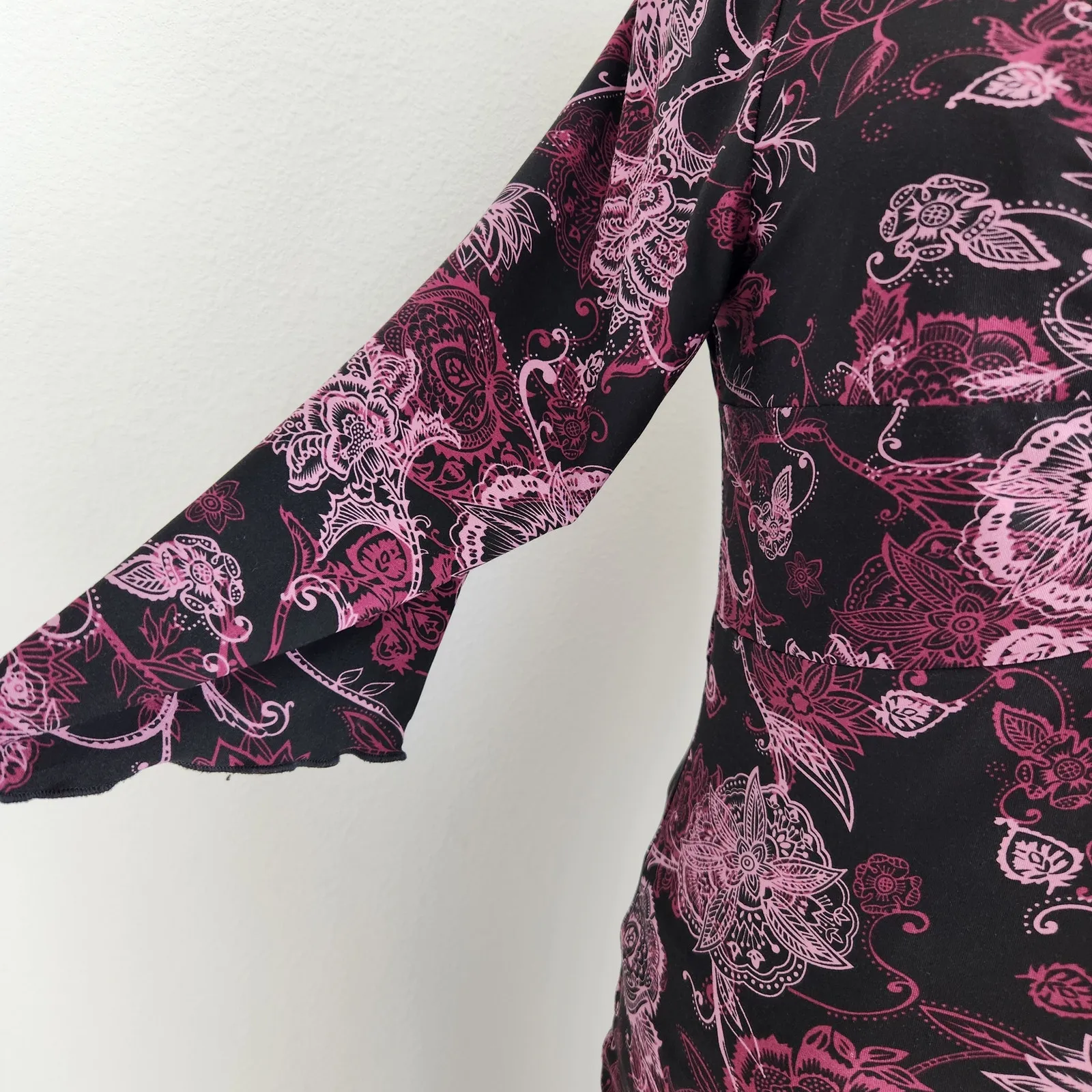 Vintage Y2K Simply Irresistible Black Pink Floral Fairy Grunge Style Top L Size L - Image 2