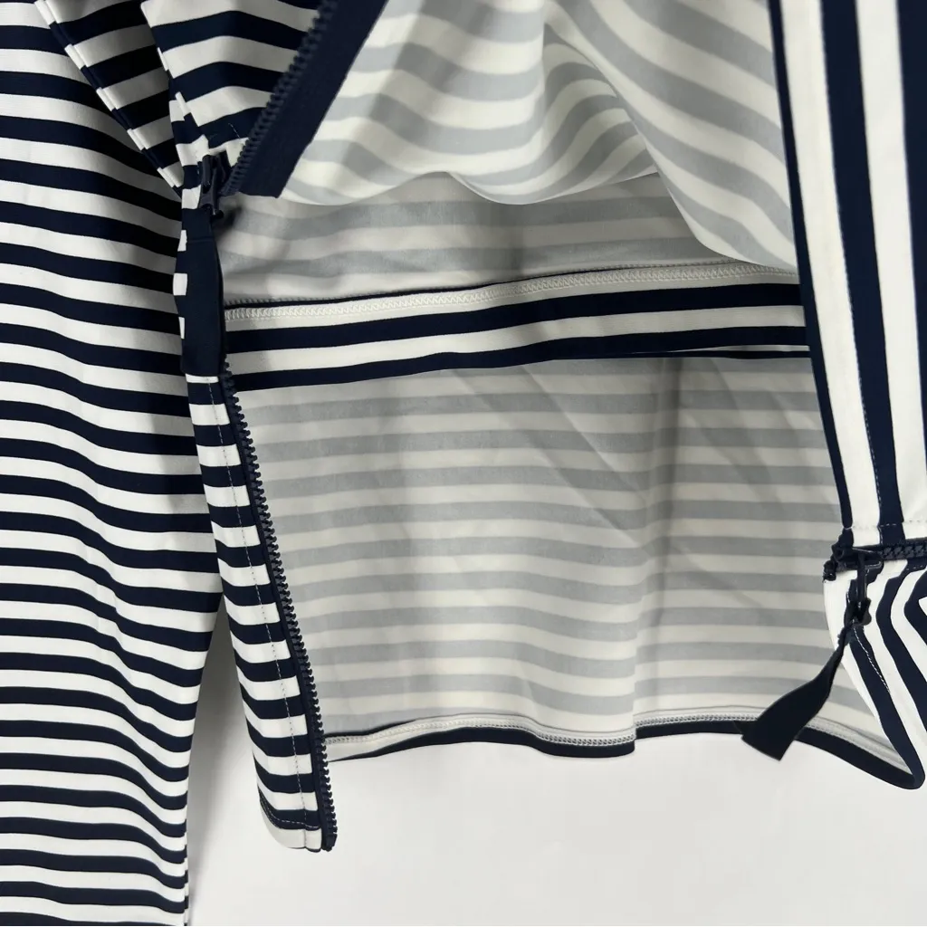 Coolibar Bayfront Rash Guard Bra Top Long Sleeve Zipper Sides Striped NWT Size M Blue Size M - Image 8