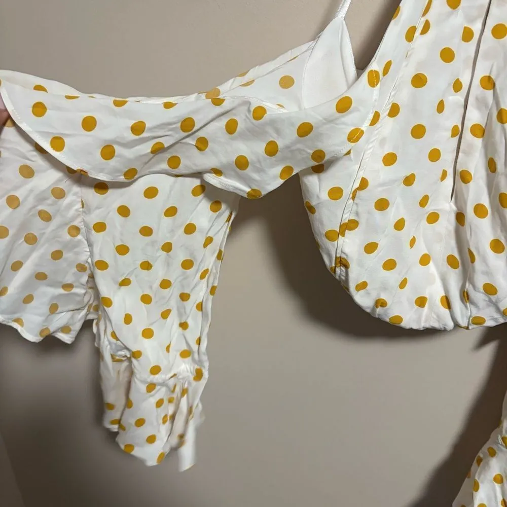 NWT REVOLVE Harmony Top in White & Copper Dot
House of Harlow- Size Small - Image 7