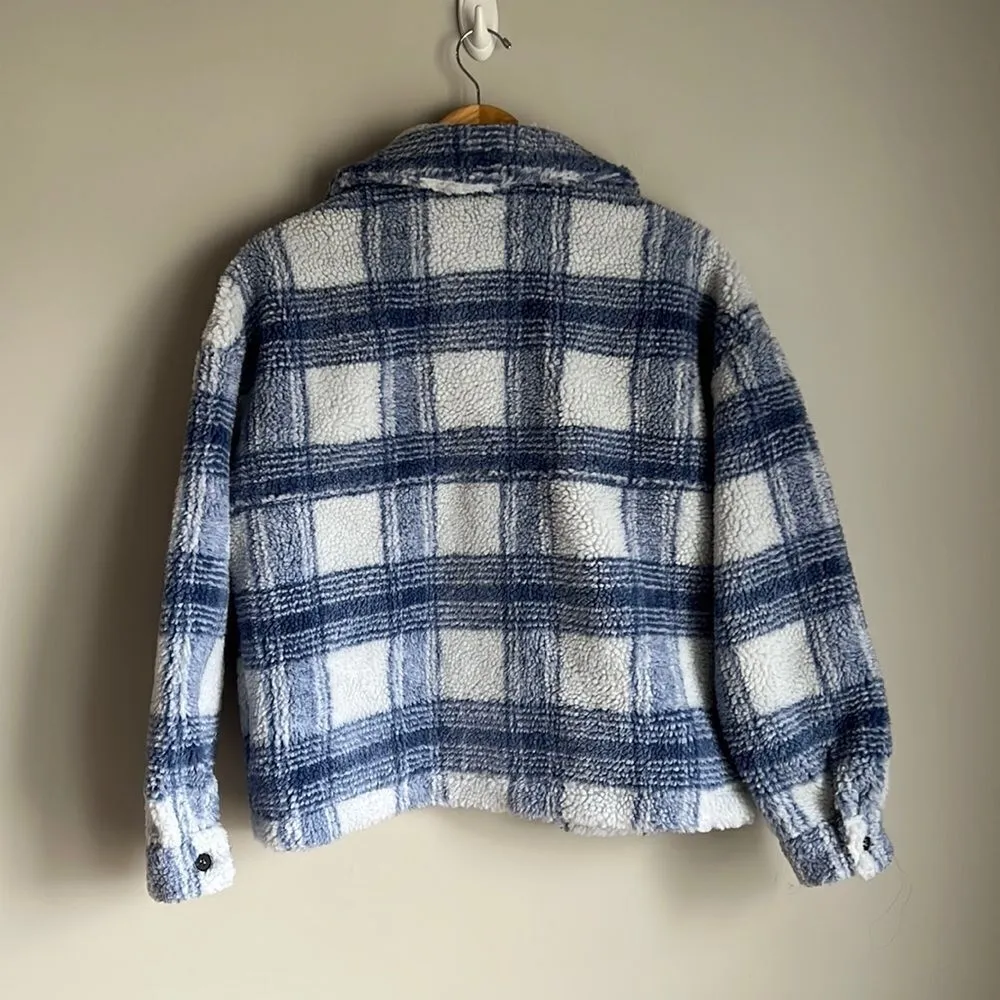 NWT Vici x Amber plaid faux Sherpa Jacket - Image 2